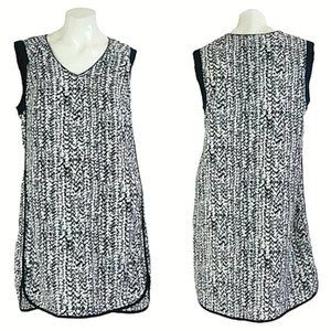 Dalia Mod Lightweight Sleeveless Mini Shift Dress